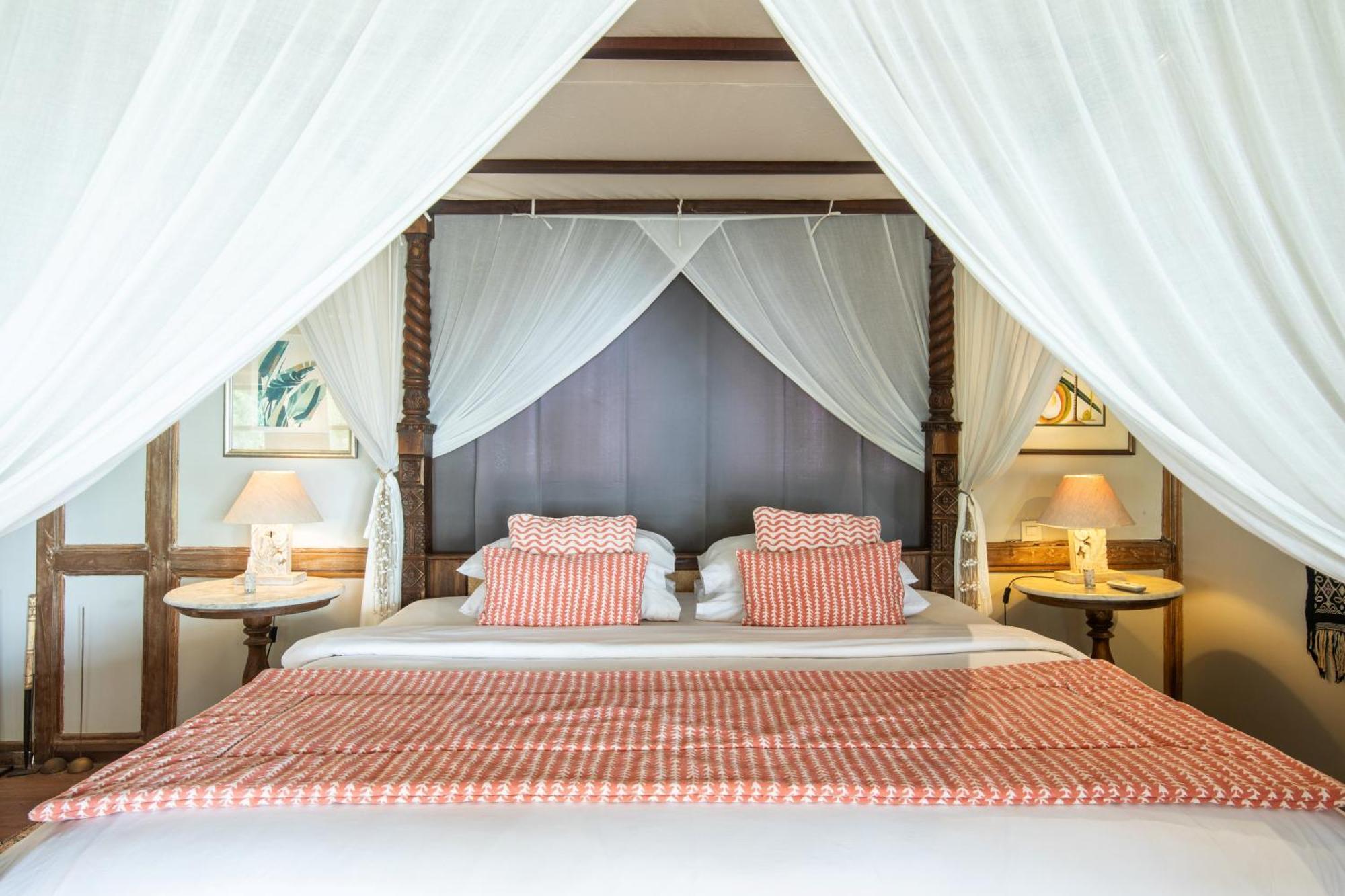 The Gili Beach Resort Gili Trawangan Esterno foto